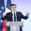 Francois Fillon na sudu zbog davanja lažnih radnih mjesta supruzi i djeci