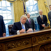 Trump potpisao novu uredbu za migrante iz koje su izuzeti Iračani
