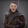 Glavni likovi serije Game of Thrones novim kostimima poručuju da su spremni za zimu