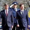 Premijer Slovenije Miro Cerar ispred institucija BiH dočekan uz vojne počasti