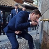 Cerar prošetao Sarajevom i napio se vode s Baščaršije
