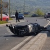 Motociklista povrijeđen u sudaru s autobusom