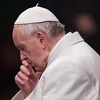 Papa Franjo osudio Katoličku crkvu zbog seksualnih skandala