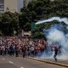 U masovnim antivladinim protestima u Venecueli poginulo pet osoba