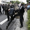 Nakon izbora u Parizu sukob policije i demonstranata