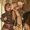 Fotografije napravljene iza scene pokazuju da se likovi u Game of Thronesu zapravo vole