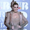 Katy Perry na udaru kritika nakon što je svoju crnu kosu uporedila s Obamom