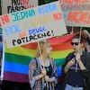 Protestni skup LGBTI osoba i aktivista u Sarajevu, pojačane mjere osiguranja ispred Vlade KS