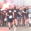 "Uniformisani" navijači Željezničara krenuli prema stadionu Koševo