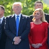 Kamere snimile hrvatsku predsjednicu kako se uporno pokušava približiti Trumpu