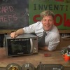 Internet zvijezda Colin Furze od mikrovalne pećnice napravio igraću konzolu