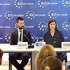 Mladi u BiH najviše vjeruju internetu, 17 posto anketiranih građana uvijek glasa za iste