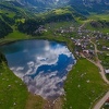 Makadamom do Prokoškog: Turisti uživaju, nane prodaju pite za 30 eura, katuni se bespravno grade