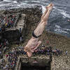 Red Bull Cliff Diving: Aktuelni prvak i prvakinja pobjedom u Irskoj počeli novu sezonu