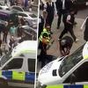 Pokušaj napada mačetom uoči koncerta Justina Biebera u Cardiffu