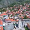 Livno: Dok je čistio oluk pao s balkona i preminuo