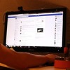 Ovisni smo o Facebooku jer pruža mogućnost potajnog osuđivanja prijatelja