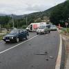 Sudar kombija i automobila u Tarčinu, jedna osoba povrijeđena
