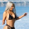 Kim Kardashian na plaži Malibu pokazala kako izgleda bolje nego ikad