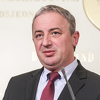 Borenović: Najavom suspenzije referenduma vlast u RS-u pokazala pravo lice