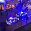 Taksi naletio na pješake u Londonu, dvoje povrijeđenih