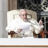 Papa Franjo vjenčanim muškarcima želi dozvoliti da postanu svećenici