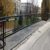 Započelo uklanjanje kontejnera s trotoara i saobraćajnica u Općini Centar