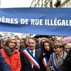 Političari protestovali u Parizu jer su muslimani molitvu obavljali na ulici