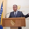 Ivanić: Kraj novembra bit će prepun izazova za odnose u BiH zbog presuda u Hagu