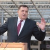 Dodik: Neće biti povećavanja plaća, osobe s diplomama vrše pritisak da ih se zaposli