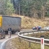 Sudarili se kamion i automobil kod Olova, ima povrijeđenih