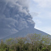 Bali: Izdato crveno upozorenje za avione zbog aktivnosti vulkana Mount Agung