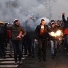 Grupa navijača FK Sarajevo uz pjesmu i baklje krenula na Grbavicu