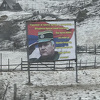 Na Sokocu osvanuo plakat: Granice se krvlju crtaju i prekrajaju
