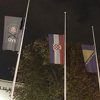 Ispred Kosače u Mostaru zastave na pola koplja