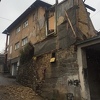 Obrušio se zid devastiranog objekta u sarajevskom Starom Gradu, stanari u strahu