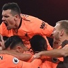 Gary Neville osuo paljbu po defanzivcima Liverpoola: Klopp ih se treba otarasiti