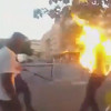 Objavljen video na kojem je francuska policija zapalila muškarca