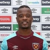 Zvanično: Evra potpisao za West Ham United