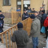 Radnici TTU-a pokušali ući u fabriku, spriječila ih policija