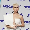 Katy Perry uhvatila bidermajer i urnebesnom reakcijom nasmijala prijatelje