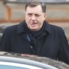 Milorad Dodik ruši zakone fizike, istovremeno živi i u BiH i u Srbiji