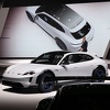 Porscheov odgovor Tesli: U Ženevi zablistao električni Mission e Cross Turismo