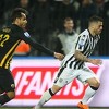 Derbi u Grčkoj prekinut zbog gola u finišu, predsjednik s pištoljem ulazio na teren