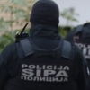Akcija SIPA-e u Sarajevu: Pronađeno oružje, bombe, bojni prsluci i zastave IDIL-a