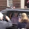 Voštana figura kraljice Elizabete II osvojila internet i zbunila fanove ispred londonske bolnice