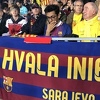 Navijači Barcelone iz Sarajeva zahvalili se Iniesti transparentom na Nou Campu