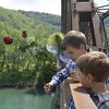 Sjećanje na ubijene Bratunčane: Preživjele žrtve podsjećaju i upozoravaju