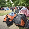 Park u Sarajevu: Migrantima nedostaje šatora, hrane i adekvatne odjeće