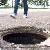 Stariji Banjalučanin poginuo prilikom pada u šaht